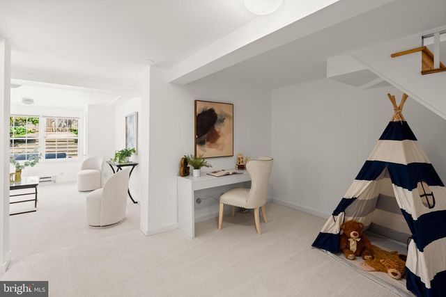 3811 GARFIELD NW, Washington, DC 20007