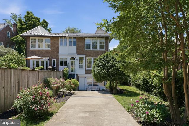 3811 GARFIELD NW, Washington, DC 20007
