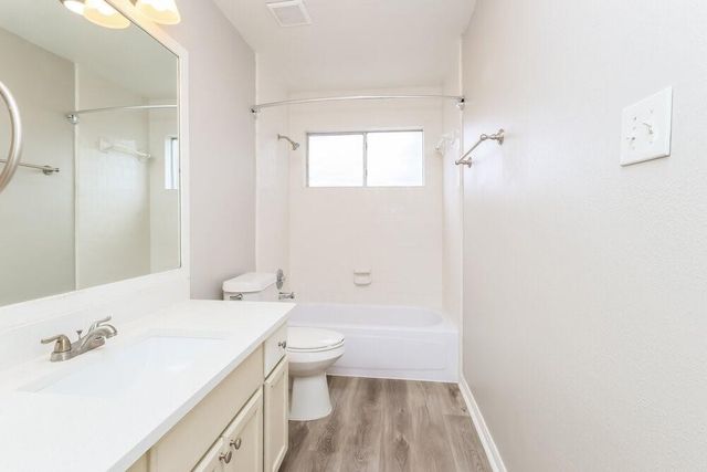 2711 Knollbrook Lane, Spring, TX 77373