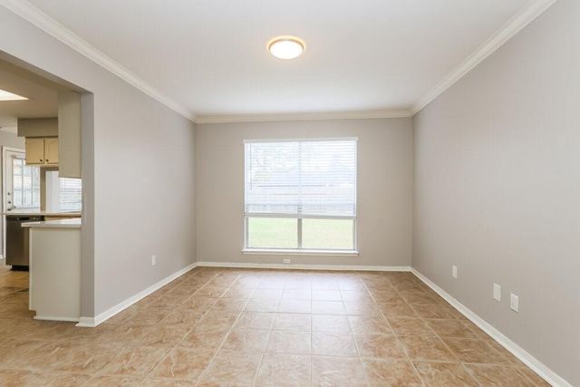 2711 Knollbrook Lane, Spring, TX 77373