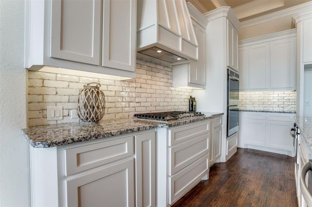 118 White Wing Court, Weatherford, TX 76088