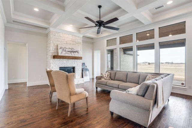 118 White Wing Court, Weatherford, TX 76088