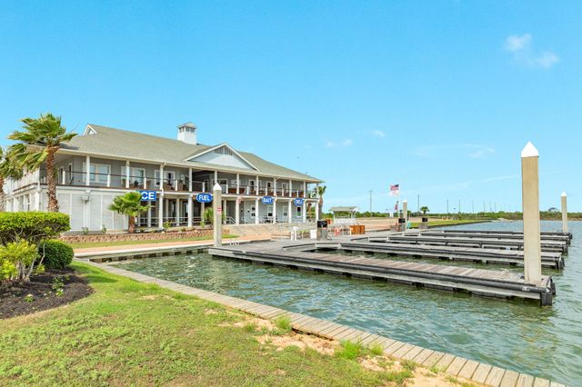 21 Big Torch, Hitchcock, TX 77563