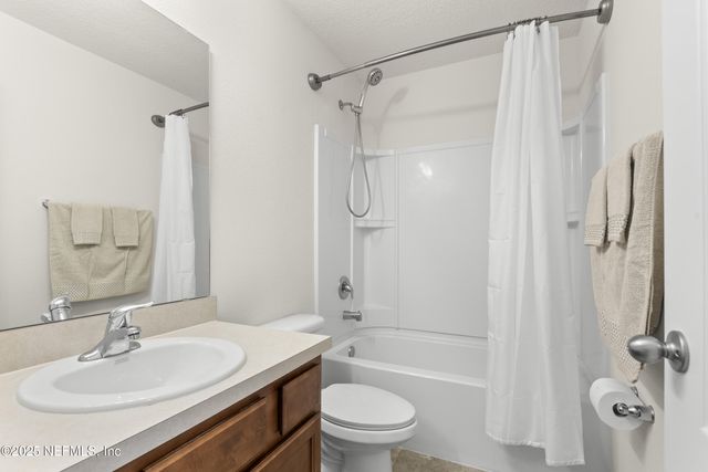 784 SERVIA Drive, St. Johns, FL 32259