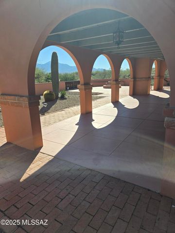 1593 S La Cañada Drive, Green Valley, AZ 85622