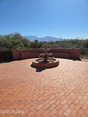 1593 S La Cañada Drive, Green Valley, AZ 85622