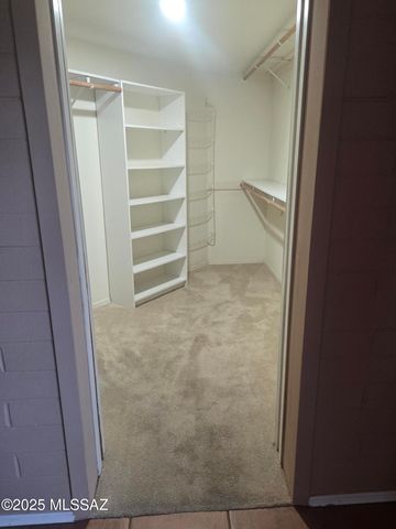 1593 S La Cañada Drive, Green Valley, AZ 85622