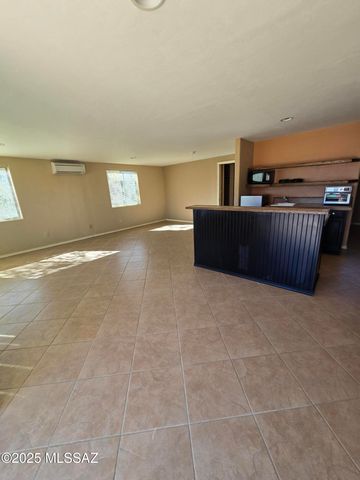 1593 S La Cañada Drive, Green Valley, AZ 85622