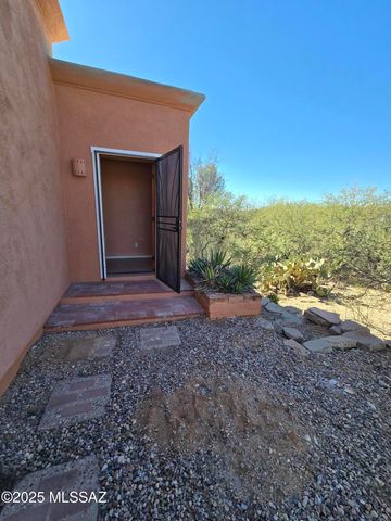 1593 S La Cañada Drive, Green Valley, AZ 85622