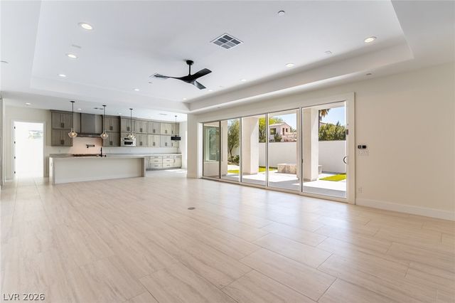 3423 Spanish Winds Court, Las Vegas, NV 89141