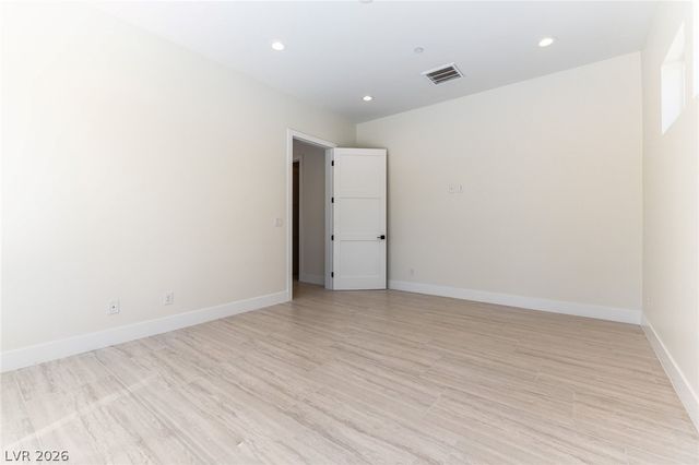 3423 Spanish Winds Court, Las Vegas, NV 89141