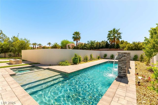 3423 Spanish Winds Court, Las Vegas, NV 89141