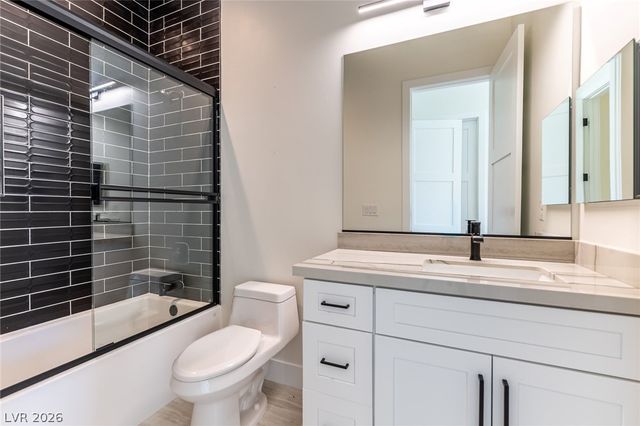 3423 Spanish Winds Court, Las Vegas, NV 89141