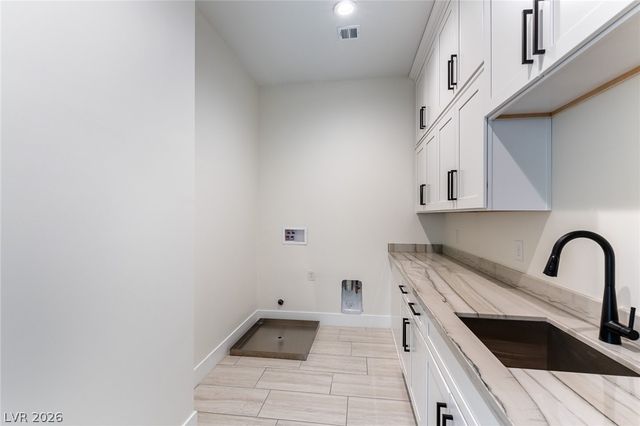 3423 Spanish Winds Court, Las Vegas, NV 89141