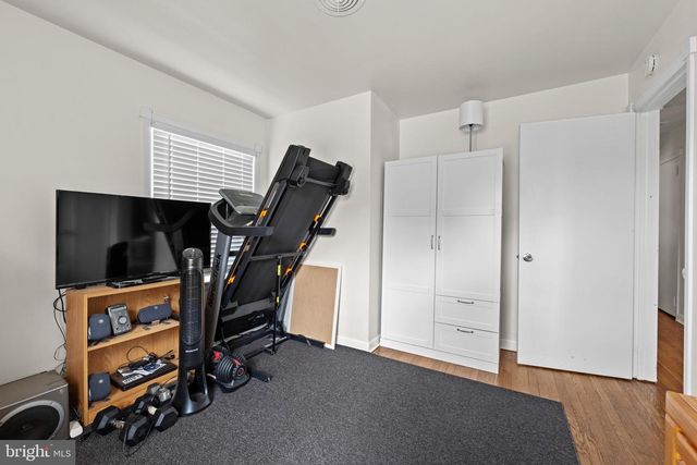 64 SPARKS AVE, Pennsville, NJ 08070