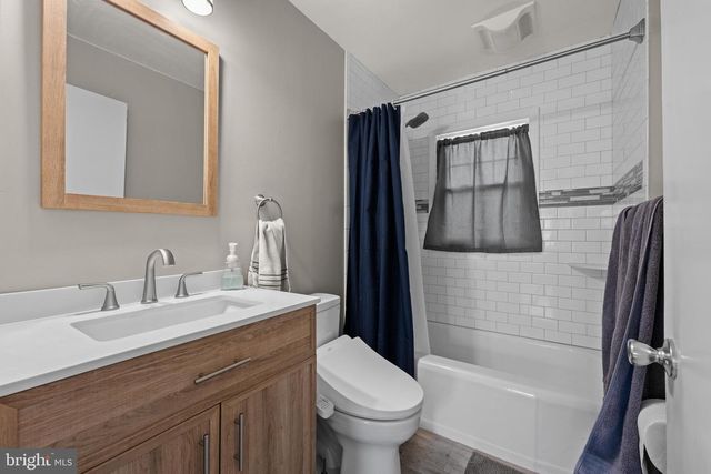 64 SPARKS AVE, Pennsville, NJ 08070