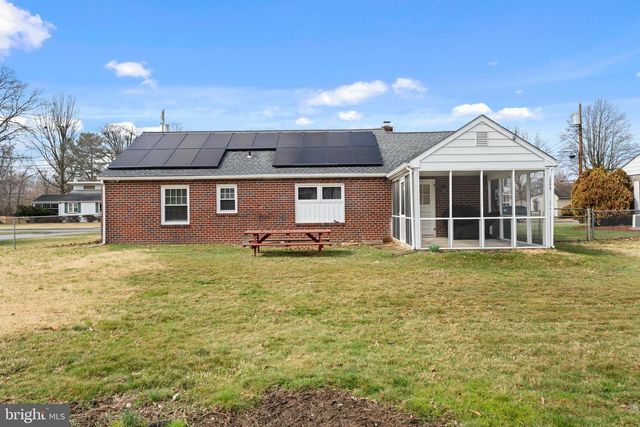 64 SPARKS AVE, Pennsville, NJ 08070