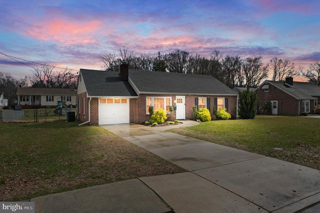 64 SPARKS AVE, Pennsville, NJ 08070