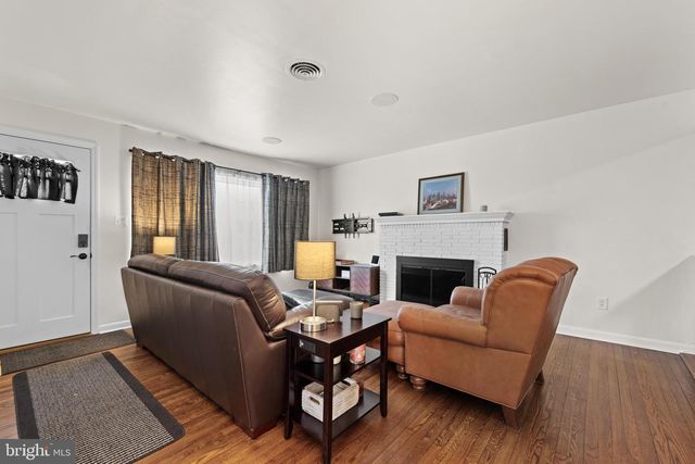 64 SPARKS AVE, Pennsville, NJ 08070