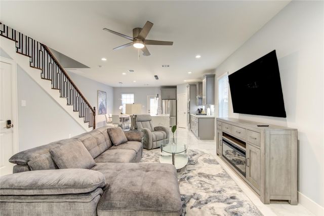 10021 Alfred Lane B, Houston, TX 77041