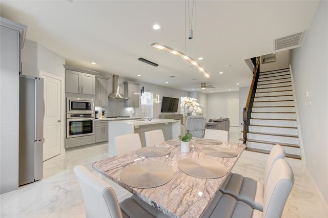 10021 Alfred Lane B, Houston, TX 77041