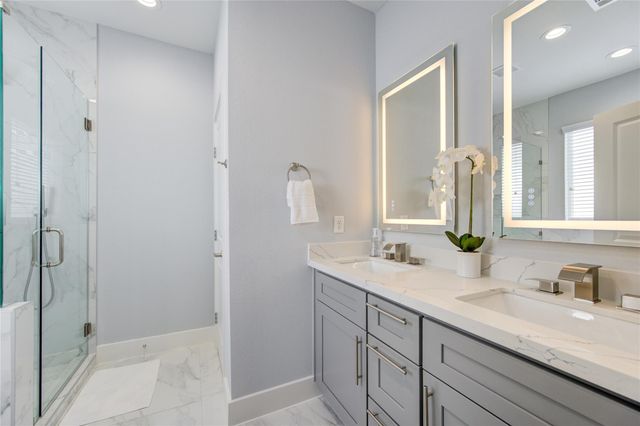 10021 Alfred Lane B, Houston, TX 77041