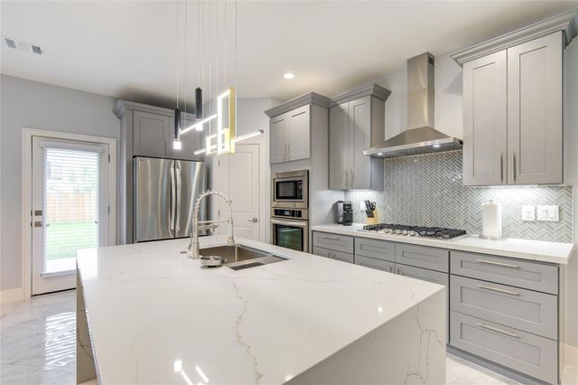 10021 Alfred Lane B, Houston, TX 77041