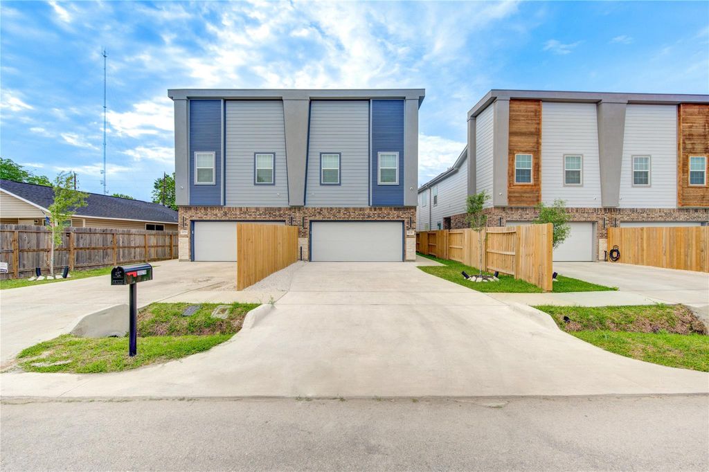 10021 Alfred Lane B, Houston, TX 77041