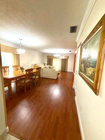 21785 Cypress Drive 46B, Boca Raton, FL 33433