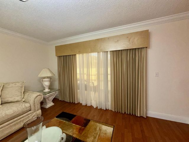 21785 Cypress Drive 46B, Boca Raton, FL 33433