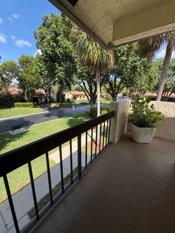 21785 Cypress Drive 46B, Boca Raton, FL 33433