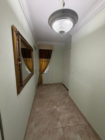 21785 Cypress Drive 46B, Boca Raton, FL 33433