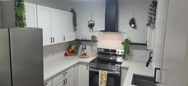 1152 NE 9TH STREET, Ocala, FL 34470