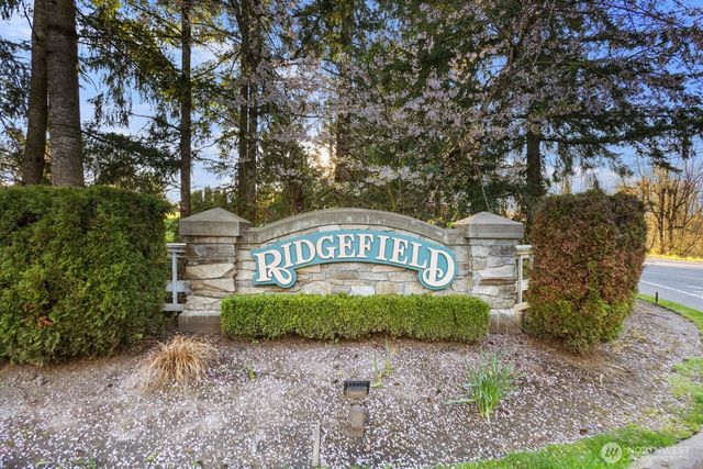 24517 145th Place SE, Kent, WA 98042