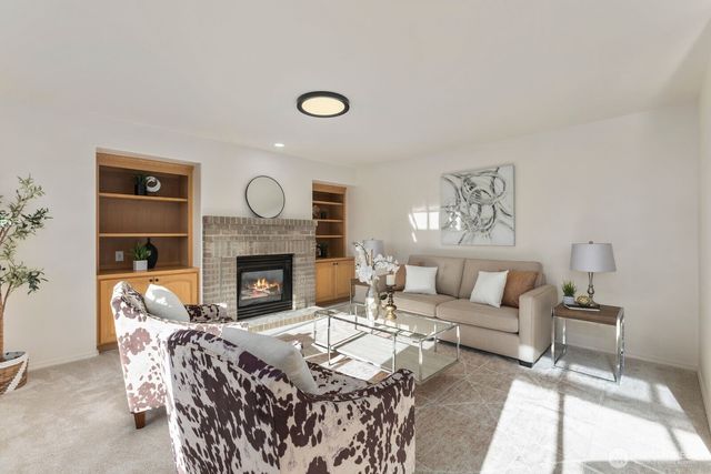 24517 145th Place SE, Kent, WA 98042