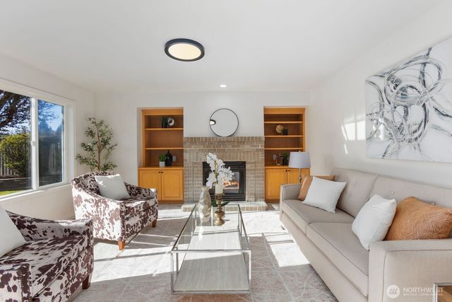 24517 145th Place SE, Kent, WA 98042