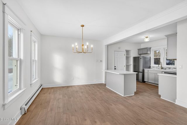 41 Atlantic Avenue, North Greenbush, NY 12198