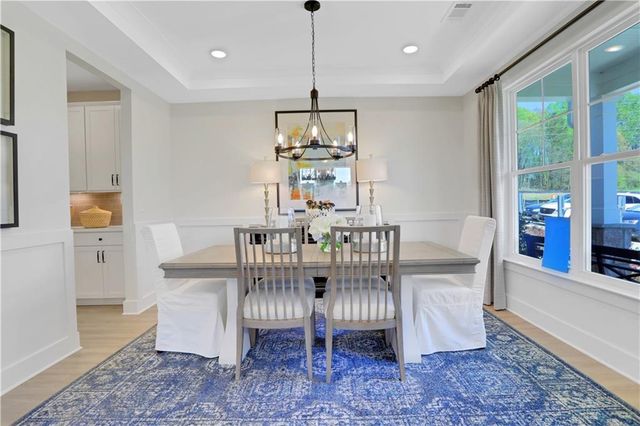 6708 Cambridge Drive, Flowery Branch, GA 30542