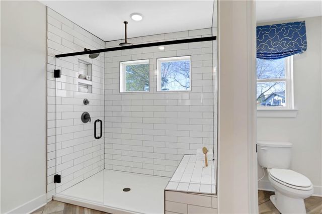 6708 Cambridge Drive, Flowery Branch, GA 30542