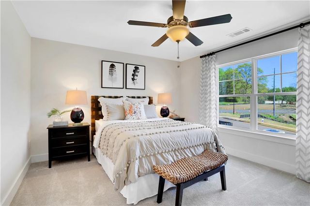 6708 Cambridge Drive, Flowery Branch, GA 30542