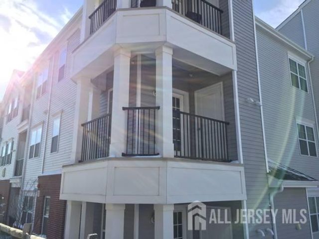 454 Gawron Court, Parlin, NJ 08859