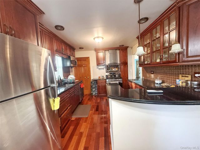 115-08 150th Avenue, South Ozone Park, NY 11420