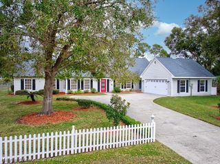 3107 Divot Road, Sebring, FL 33872