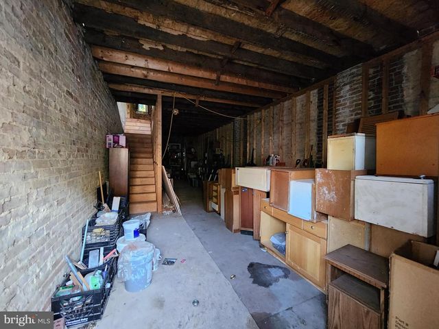 2520 W FAYETTE ST, Baltimore, MD 21223