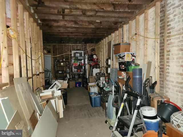 2520 W FAYETTE ST, Baltimore, MD 21223