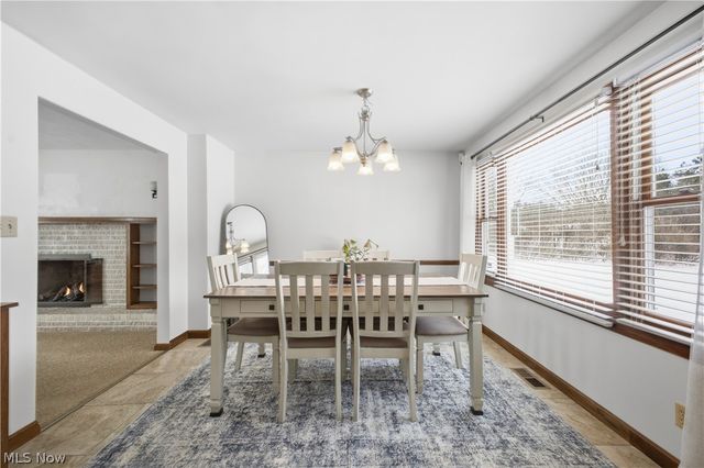 1016 W Pine Lake Road, North Lima, OH 44452