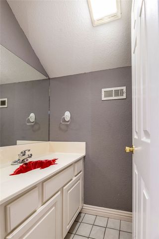 3420 E Madison Avenue, Fayetteville, AR 72701