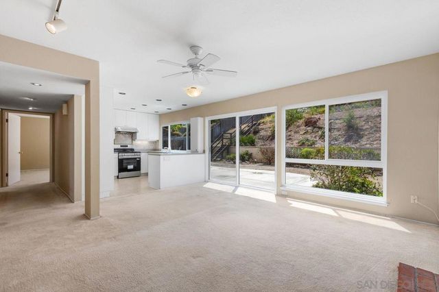 17054 Matinal, San Diego, CA 92127