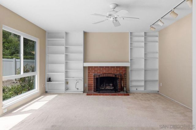 17054 Matinal, San Diego, CA 92127