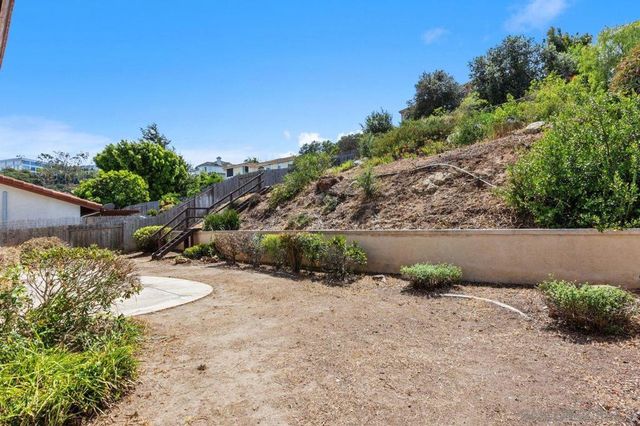 17054 Matinal, San Diego, CA 92127